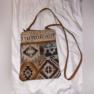 Myra crossbody bag *NEW*